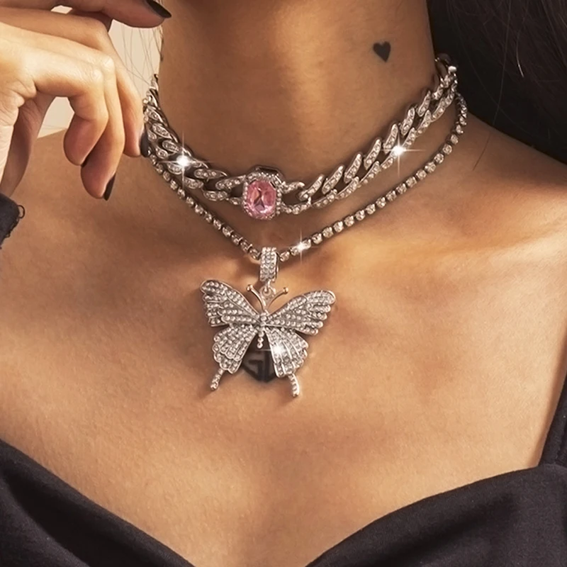 

Big Bling Butterfly Charm Layered Necklace Choker for Women Iced Out Pink Diamond Cuban Lin Chain Gold Hip Hop Grunge Jewelry