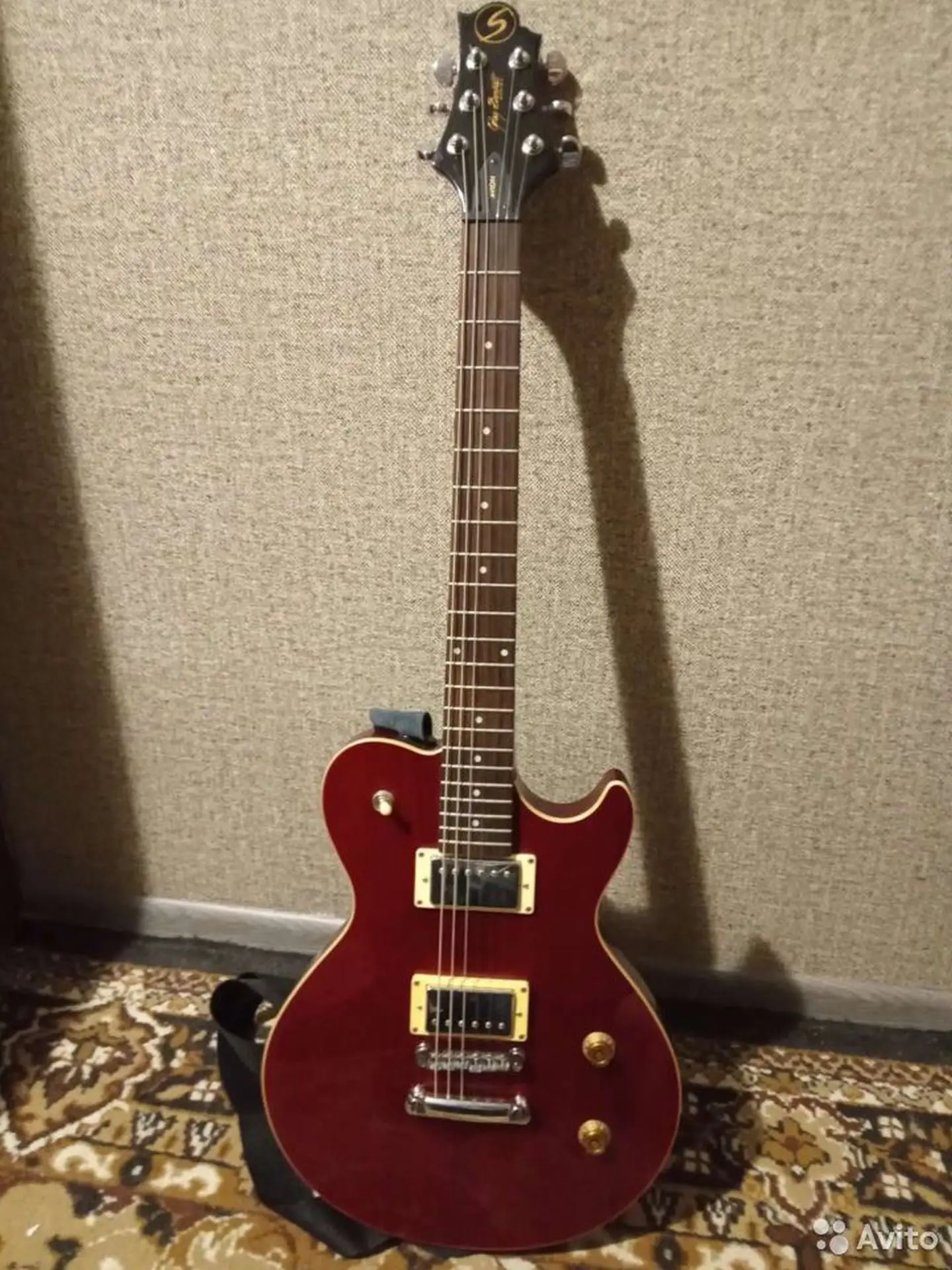 Б/У Made In Indonesia Электрогитара Samick Greg Bennett Avion AV-1 Ginson Epiphone Dean Lag Ashtone Squier Fender Jazzmaster Vox |