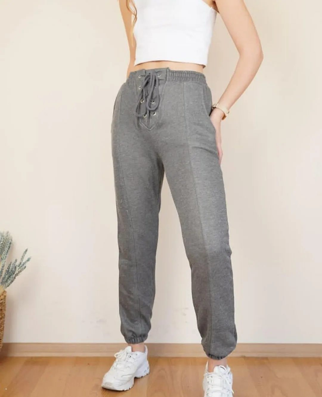 

Eyelet Detailed Gray Tracksuit