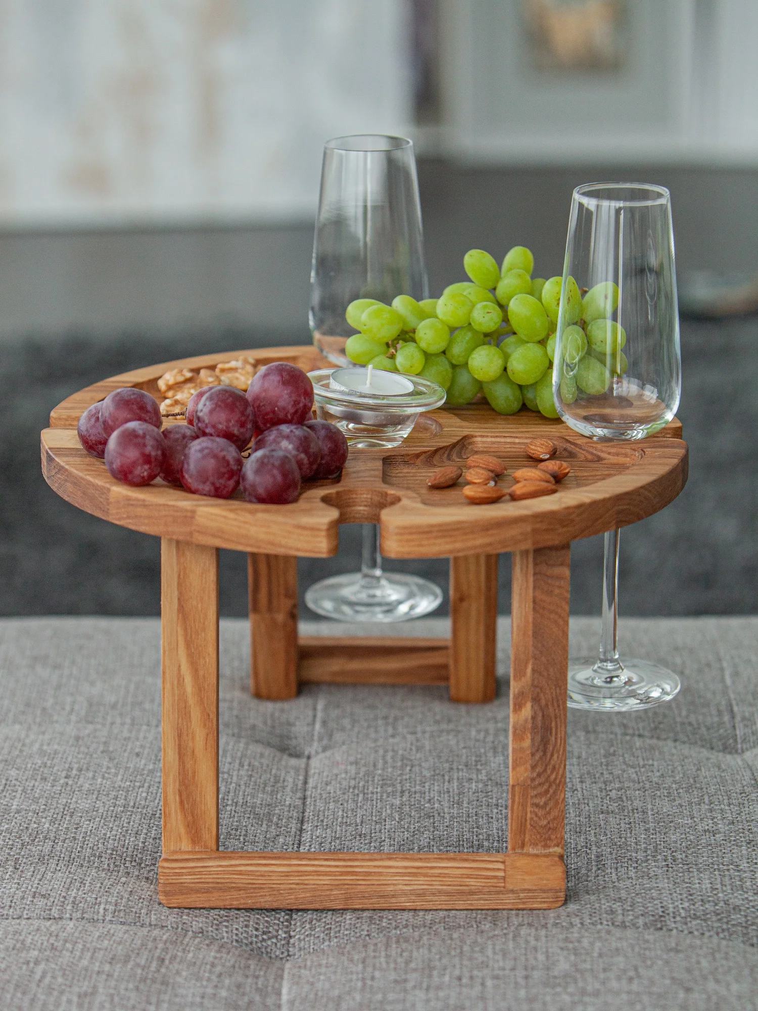 Подарок жене. Столик для вина и закусок/ Менажница деревянная/ Аксессуар Вина/