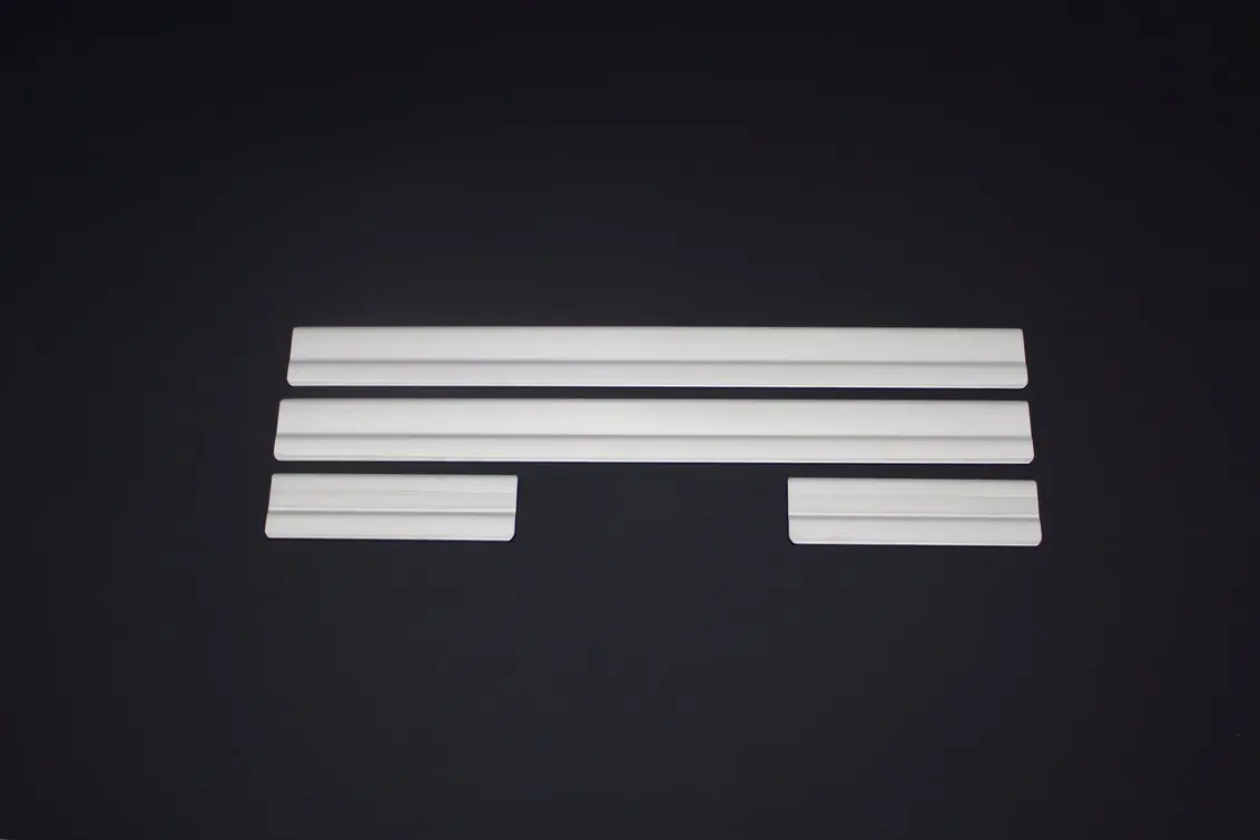 

Toyota Rav4 Sill 4 Pcs. Stainless steel the Unwritten 2013 and Beyond