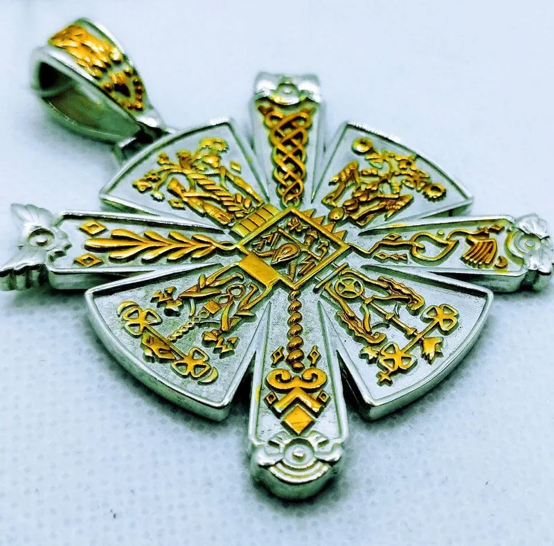Славянский оберег &quotКрес&quot . Серебро 925 пр. Чернение. Золочение. 40*40 мм. Вес