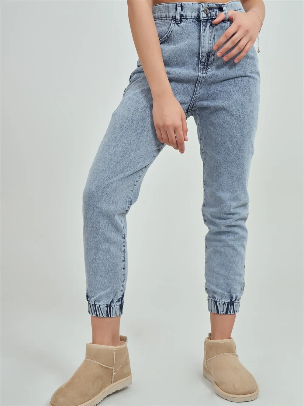 

New Trend Women High Waist Elastic Mom Jean Trousers