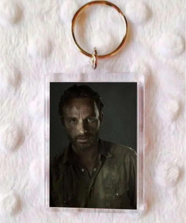 Брелок Ходячие мертвецы The Walking Dead №19 | Украшения и аксессуары