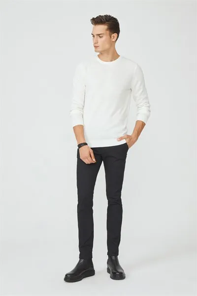

Crew neck Sweater pullover winter spring autumn wear long arm 100% Acrylic Knit Fabric White