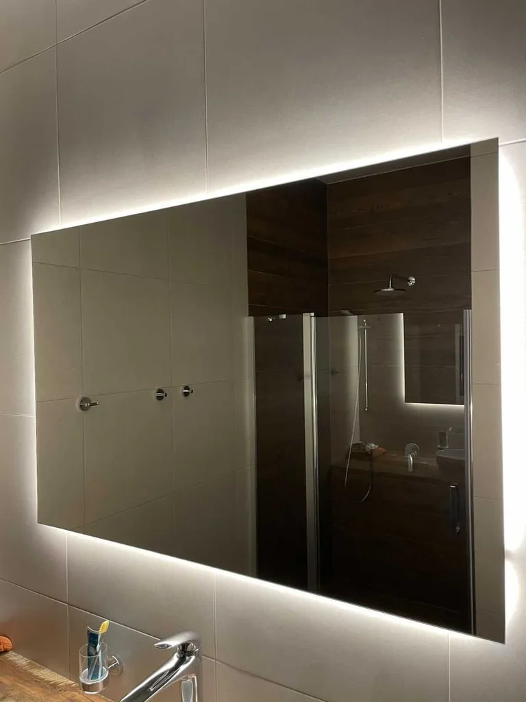 Зеркало в ванную комнату серия CAPELLA настенное светодиодный свет 3000К 4000К 6000К