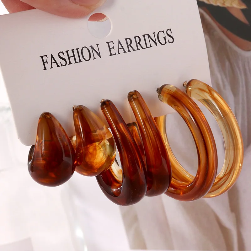 

LOVR Geometric Statement Acrylic Hoop Earrings Set for Women Vintage Circle Brown Color Drop Earrings 2021 Trend Fashion Jewelry