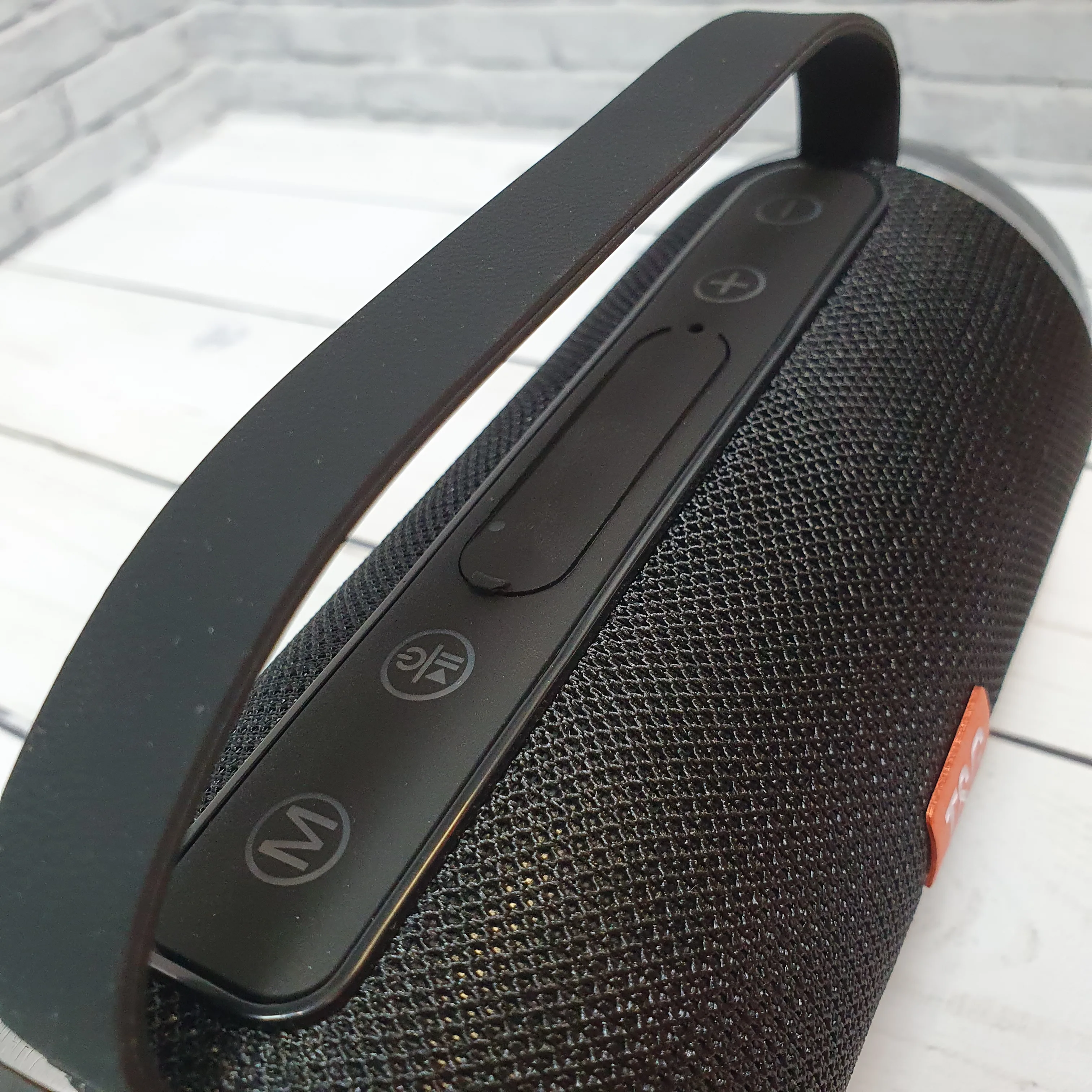 Портативная беспроводная колонка TG116C объемное звучание bluetooth aux fm-радио |