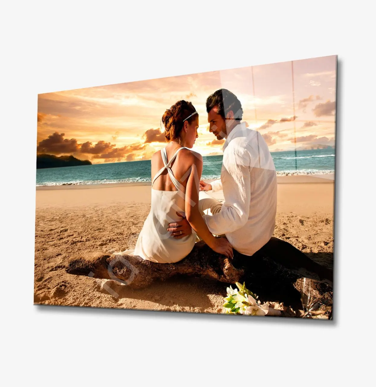

İdealizbiz Valentine Glass Table 4mm Durable Tempered Glass Quality Home Decoration Gift Wall Table