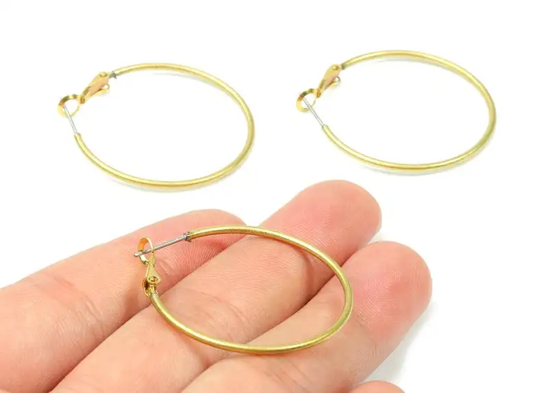 

Brass Earrings Hoop 1.5x35 - Raw Brass Earring Circle Clasp - Jewelry Supplies - 6Pcs/Lot - 38.66x35.16x1.53mm - PP2842