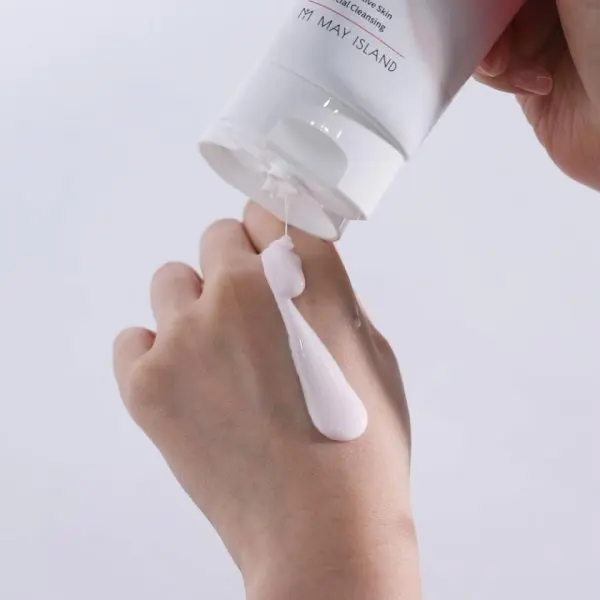 Пенка для умывания Pearl Micro Bubble Cleansing Foam Описание May Island|Чистящие средства| |