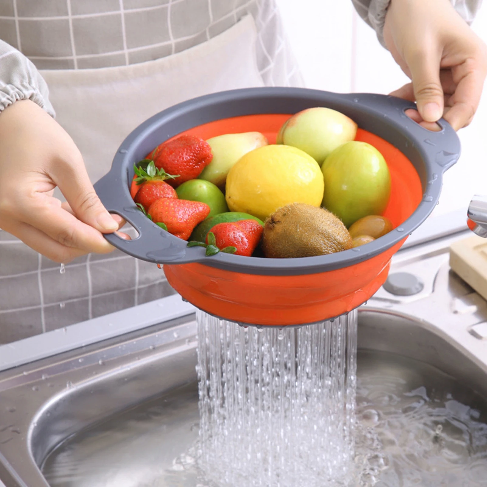 

NEW Scalable Folding Fruit and Vegetable Cleaning Basin Drain Basket Colander Food Grade Silicone with Handle Kitchen Tool