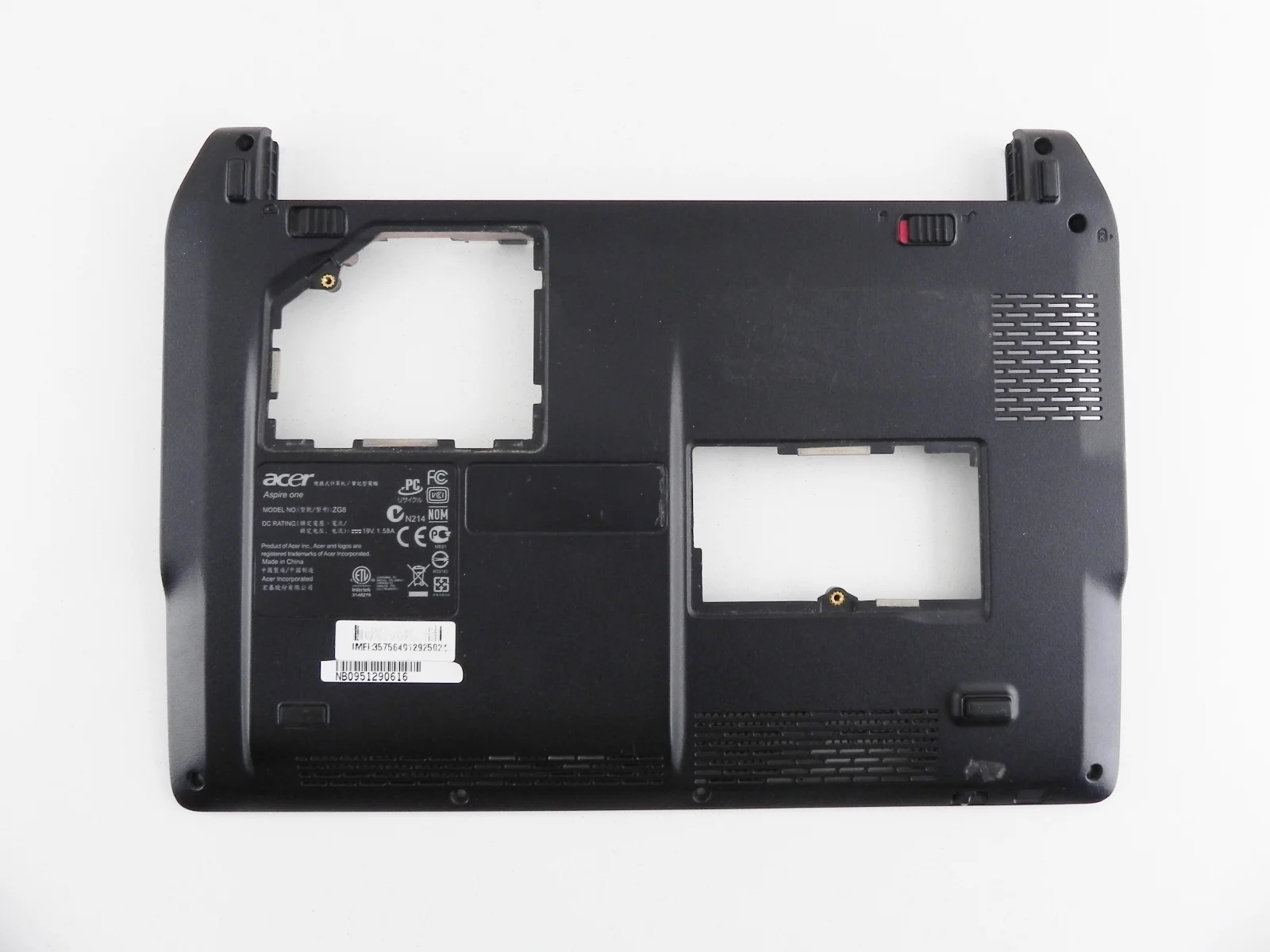 Acer Aspire One AO531h-0Bk ZG8 10.1&quot нижняя часть корпуса 3RZG8BSTN701 | Компьютеры и офис