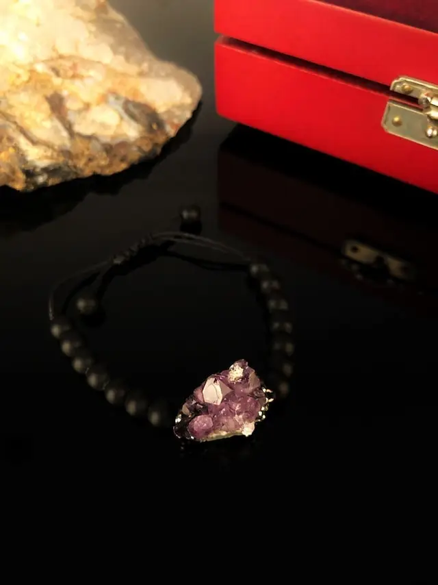 

Dr Stone Natural Stone Women 'S Amethyst Stone Bracelet KRB311 372887775