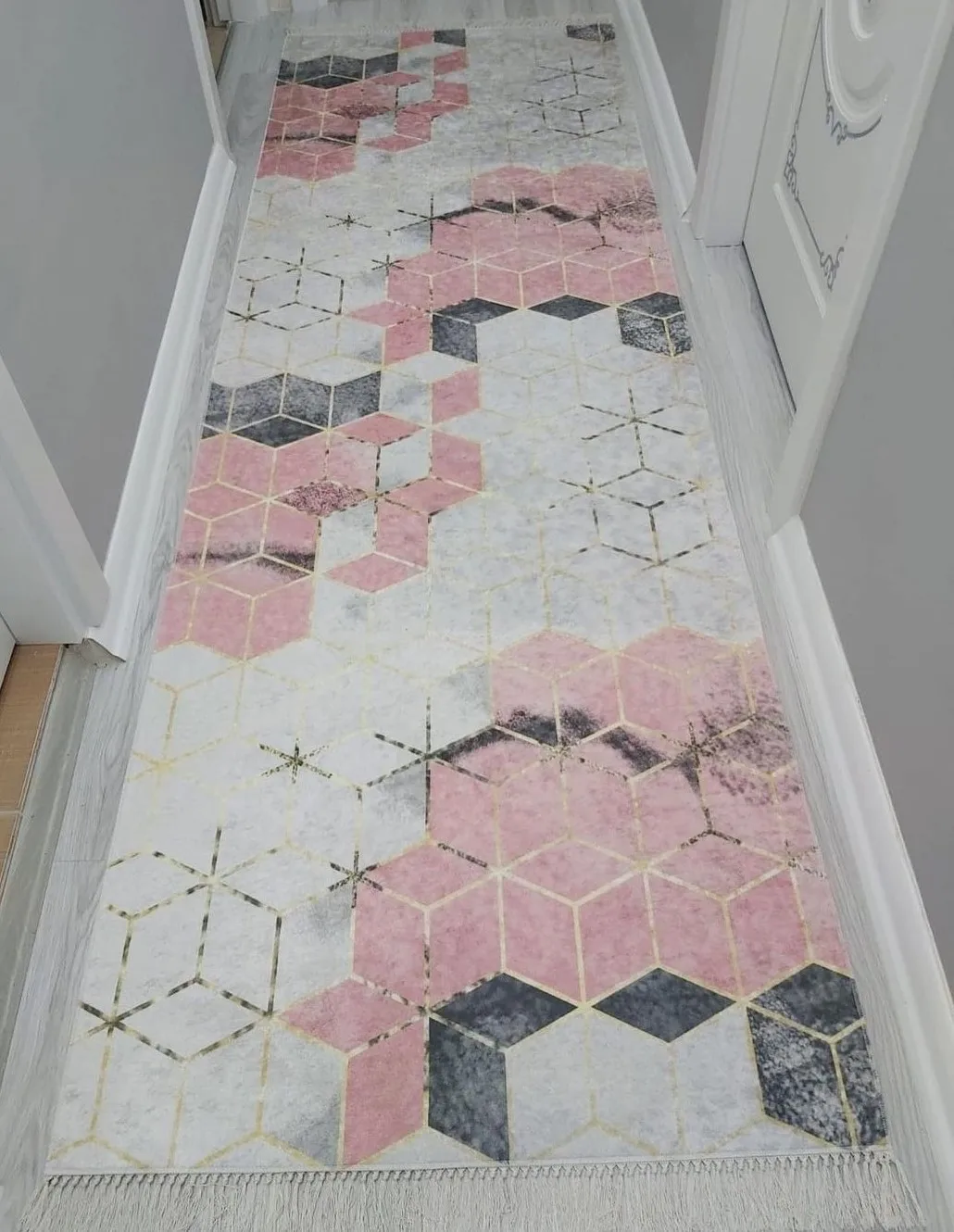 Моющийся ковер удобный нескользящий тонкий с основанием для прихожей и гостиной