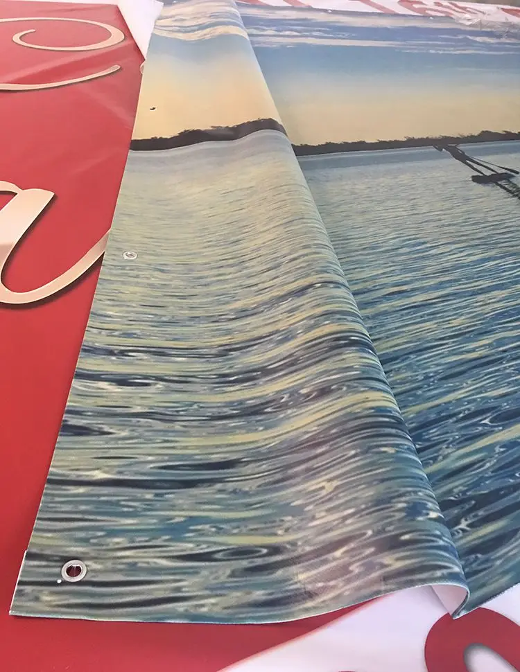 Виниловый гибкий баннер для наружной рекламы на заказ | Флаги