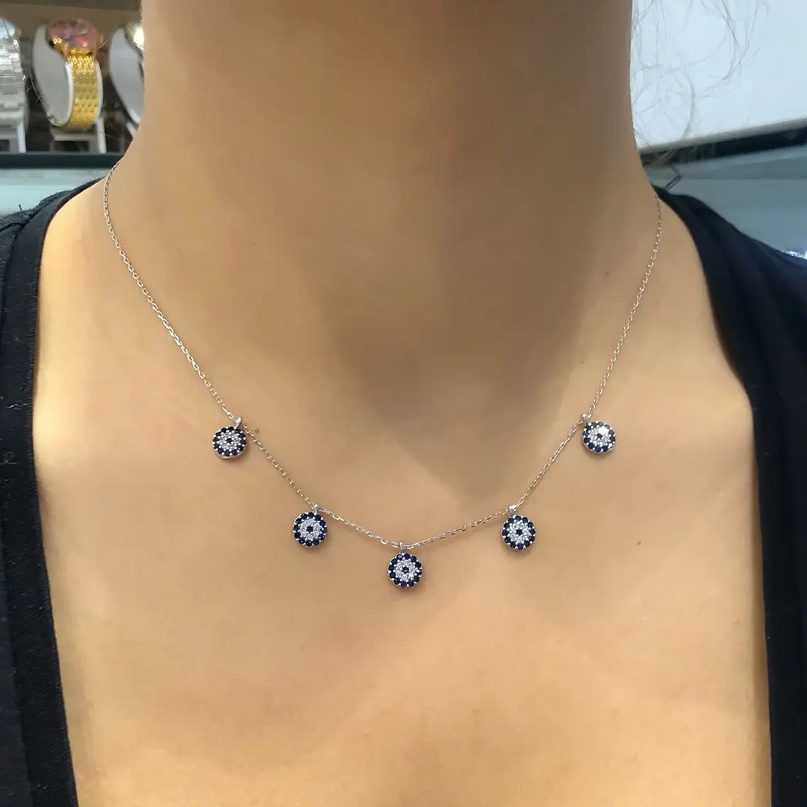 

Five Evil Eye Tiny Fortune Серебряное колье