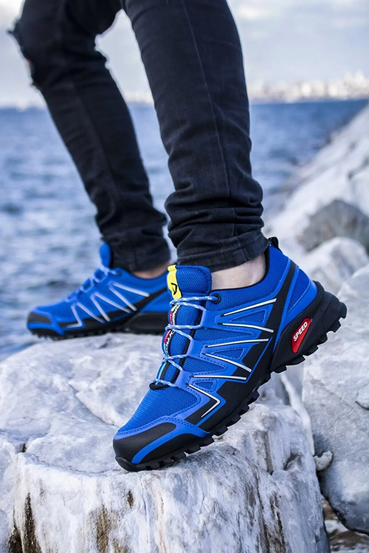 

Повседневные красные мужские кроссовки, мужские синие спортивные кроссовки, мужские серые Нескользящие кроссовки для бега, удобная шикарн...