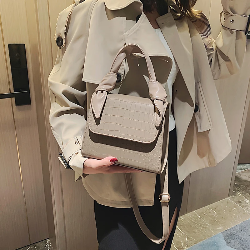 Женская кожаная сумка на плечо с узором 2020 модная компактная однотонная женские