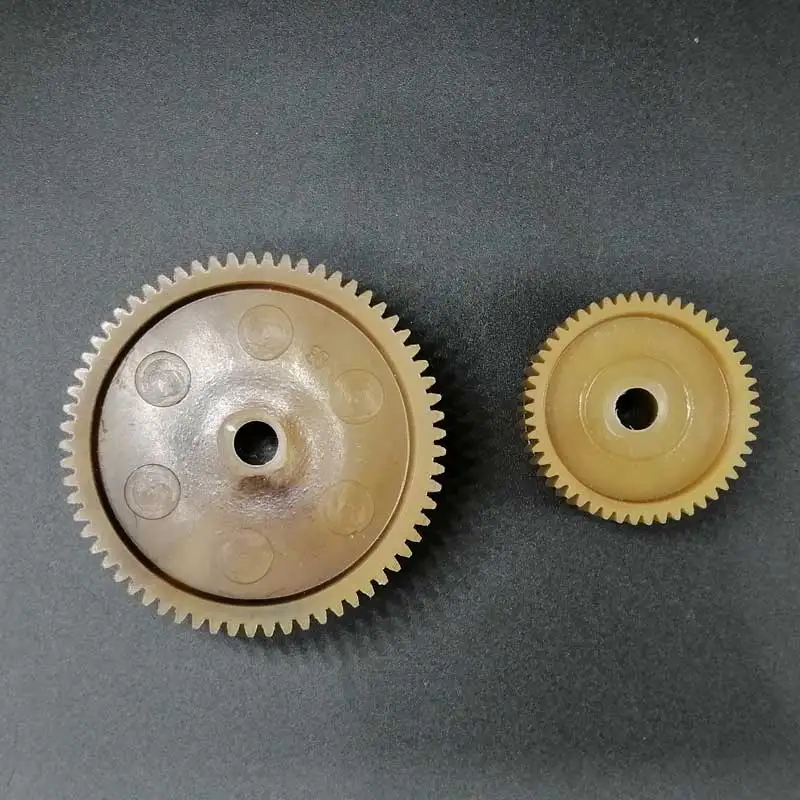 шестеренки для мясорубки Белвар Помощница комплект 2 шт 67мм и 42мм | Бытовая