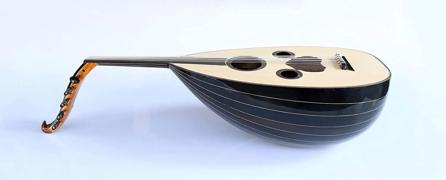 

Гирлянда ручной работы на арабском языке с левой ручкой