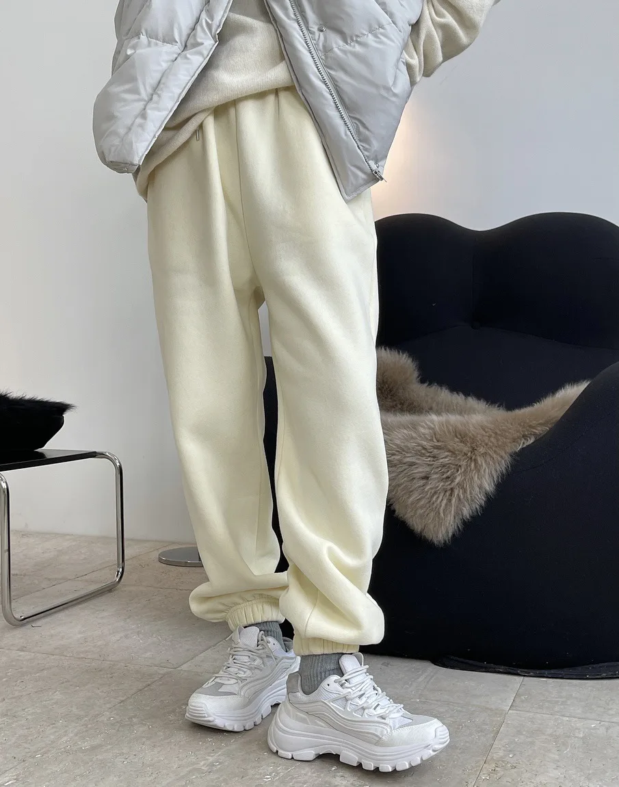 woman new model cotton trousers on fleece