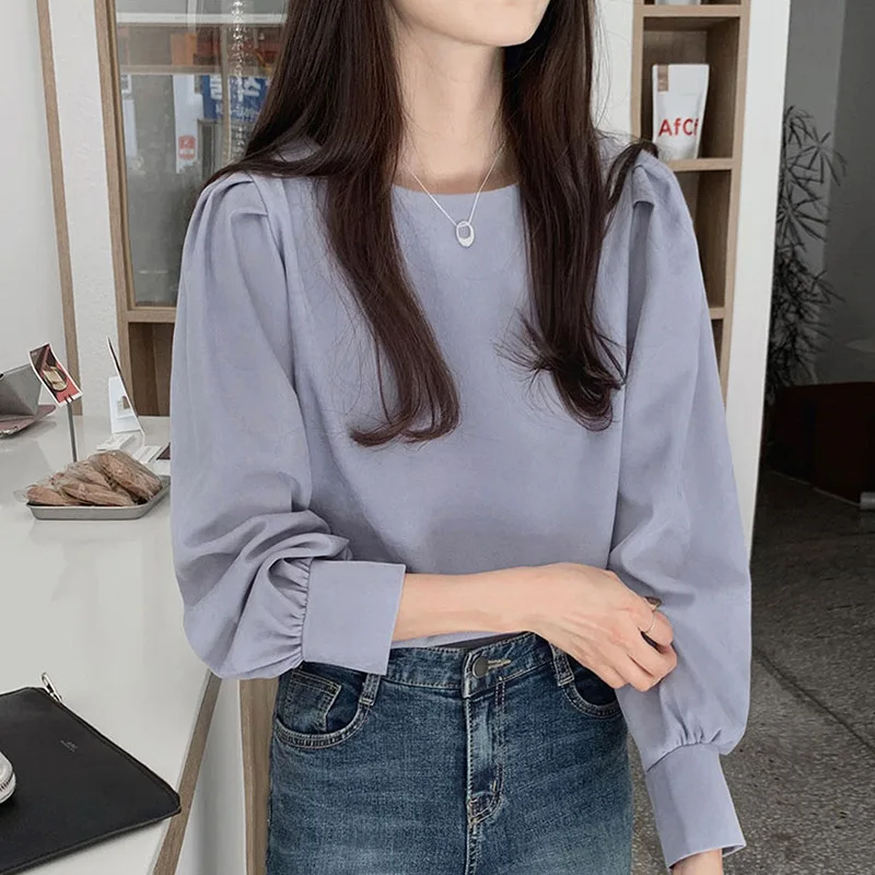 

New simple and loose round neck long-sleeved blouse, western style design, western style, age reduction