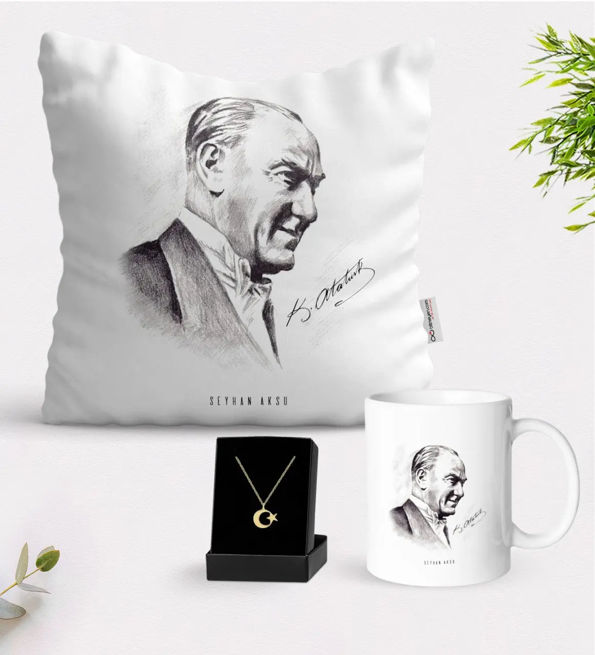 

Personalized Ataturk Themed Mug Pillow Moon Stars Pendant Gift Seti-10