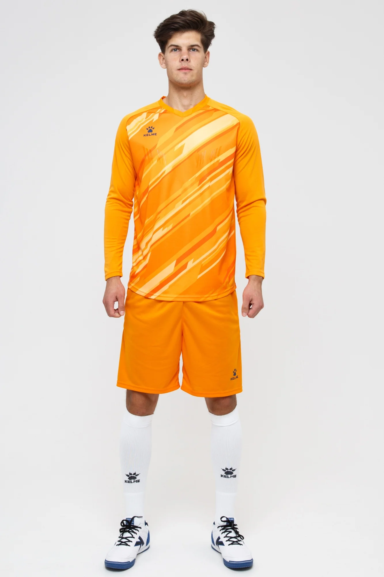 Вратарская форма Kelme Long sleeve goalkeeper suit |