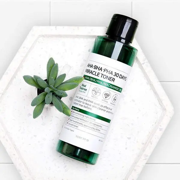 Some By Mi AHA-BHA-PHA 30 Days Miracle Toner - Кислотный очищающий тонер для проблемной кожи 150мл |
