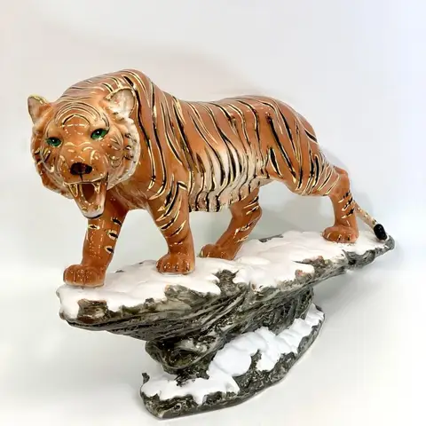 Статуэтка фарфоровая Деликате Д110113 "Тигр на горе"