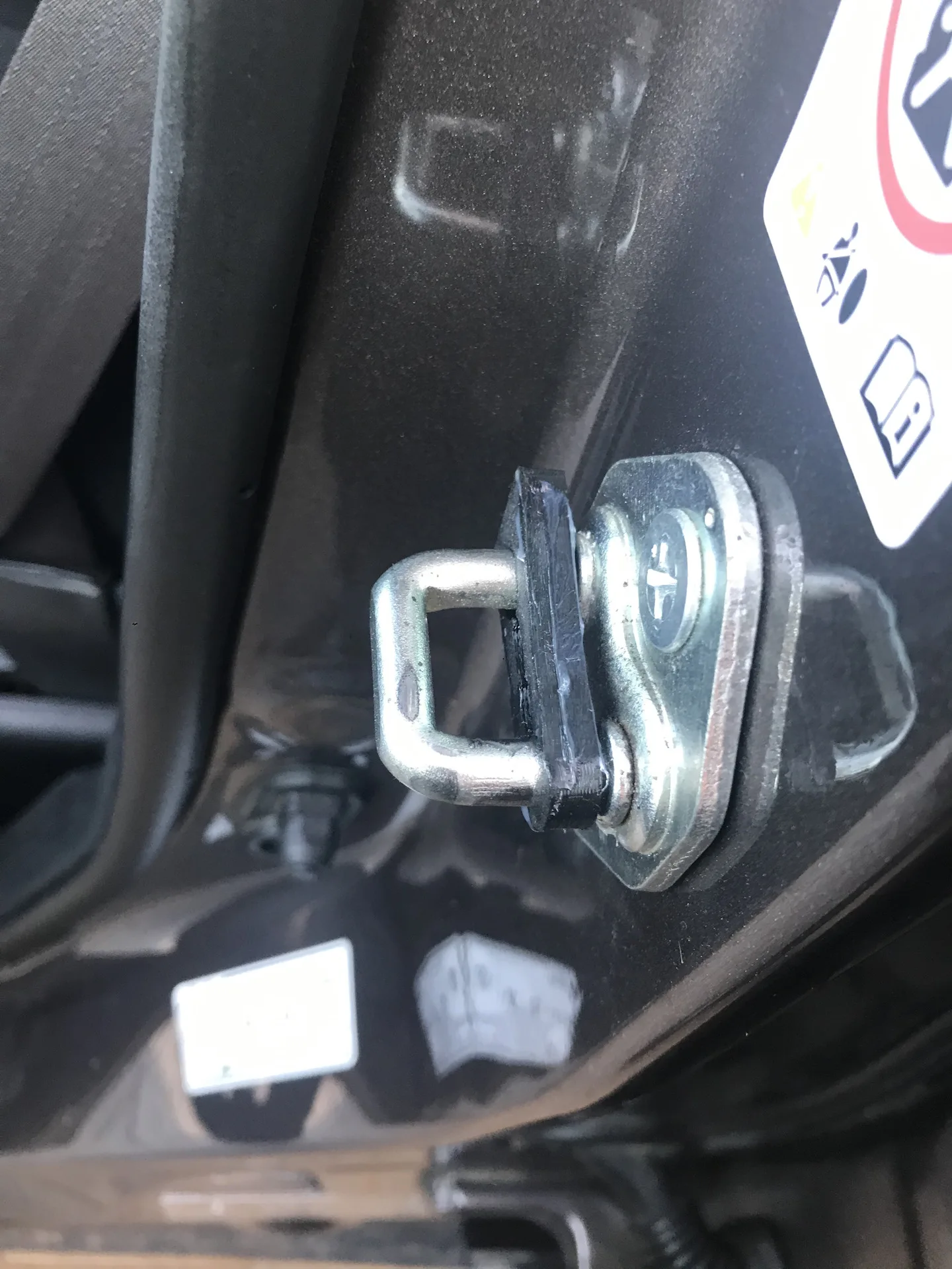 Демпферы замков дверей Honda CR-V | Автомобили и мотоциклы