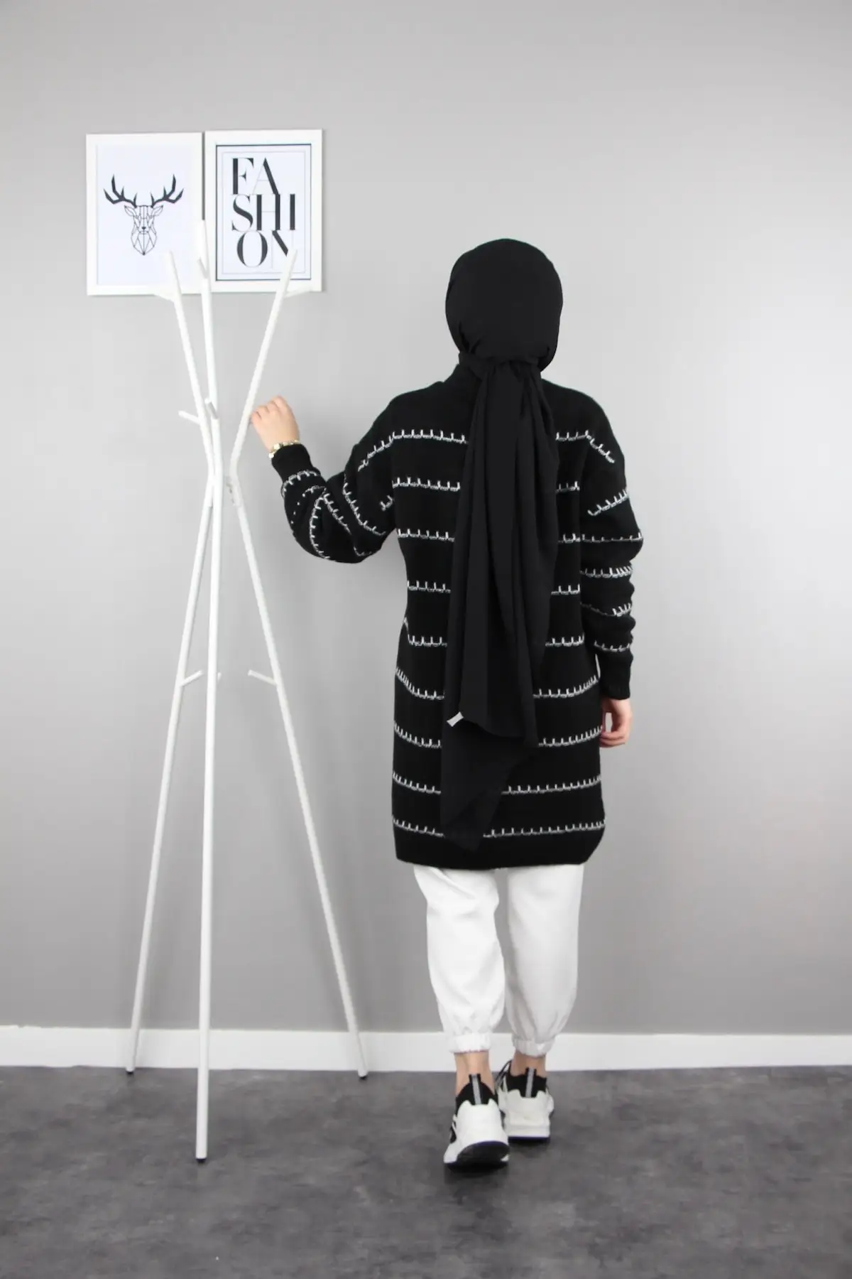 

Islamic Striped Tunic Shirt For Muslim Women Turtle Neck Full Sleeve Denim Sweater Female 2021 Fashion New Clothing Autumn Tide