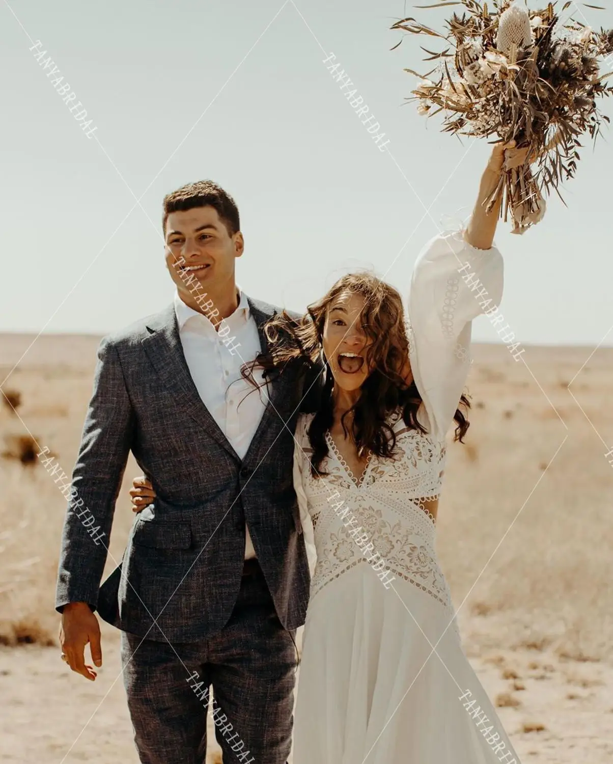 Богемные Свадебные платья с длинным рукавом и глубоким V-образным вырезом |