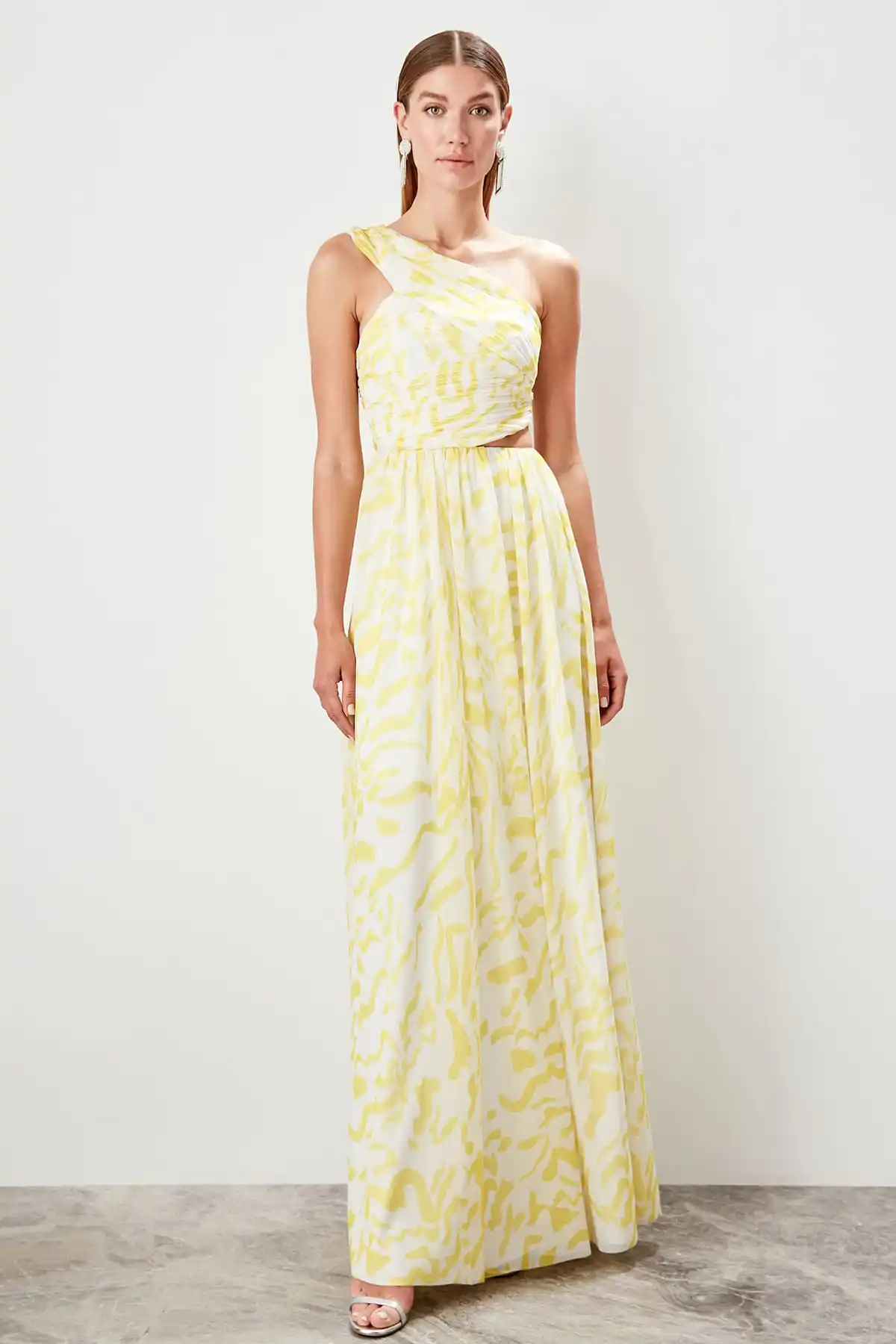 Trendyol вечернее платье в рубчик TPRSS19BB0418