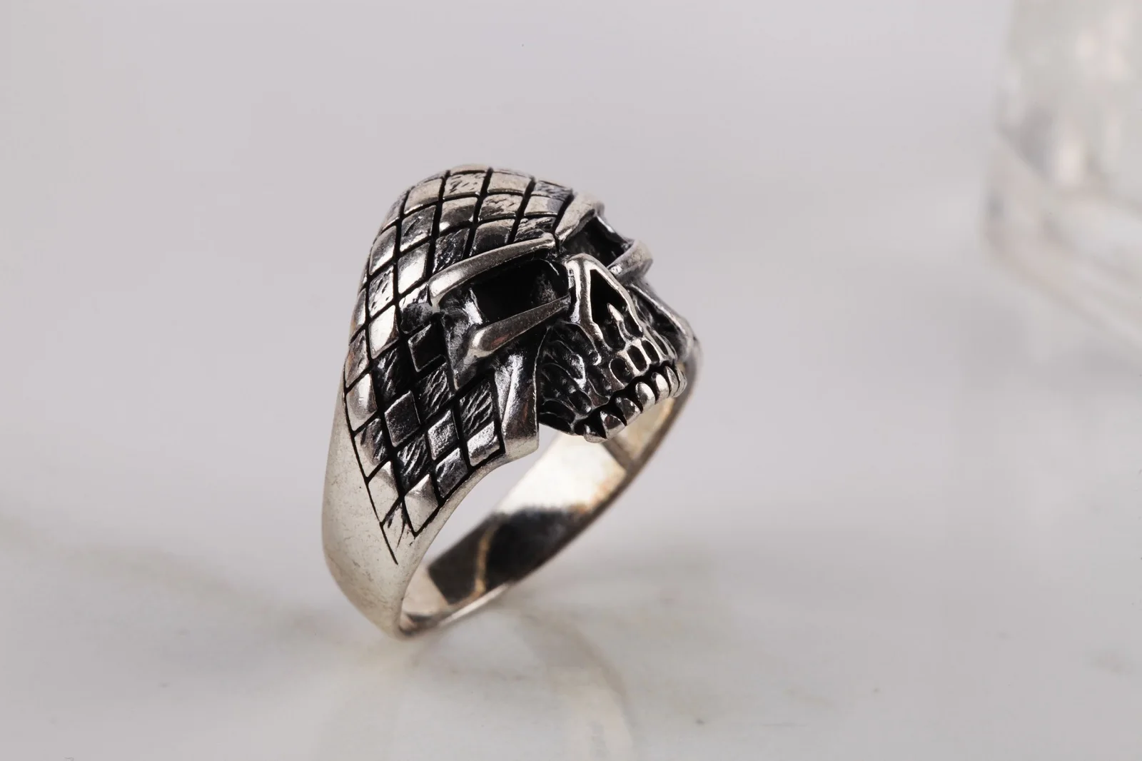

UM US Jewelry Silver Dry Head Ring 925 Sterling