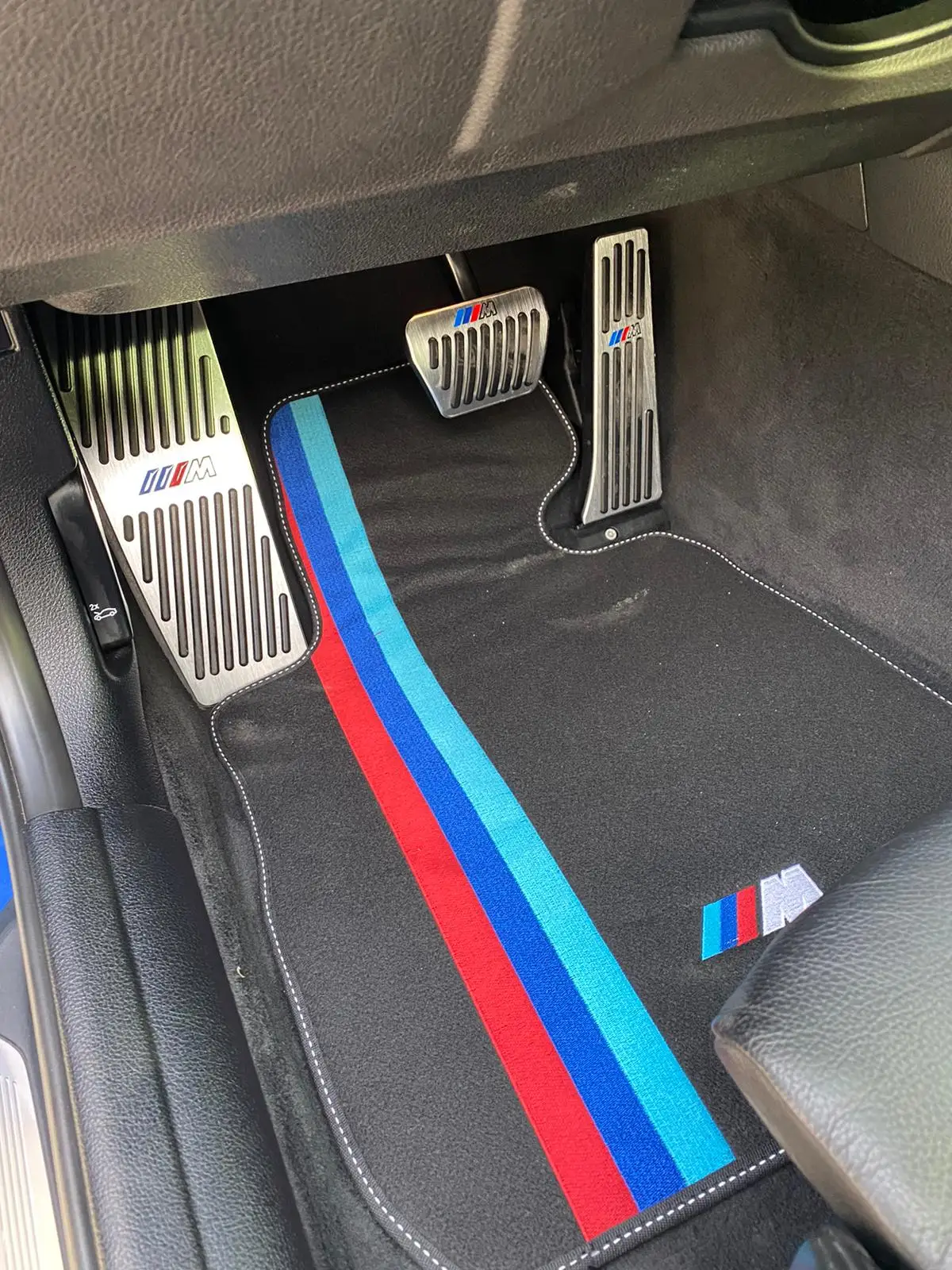 

Luxury Car Carpet Floor Mats for Bmw models 1-2-3-4-5-6-7-8-X-Z and M Series