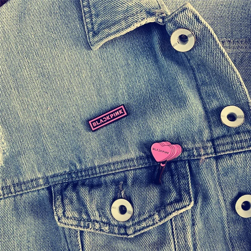 Metal Brooches Pin Bangtan Boys Broche Male SEVENTEEN TWICE GOT7 Lapel Pin BLACKPINK JIMIN JUNG KOOK V SUGA RM EXO Brooch YH368