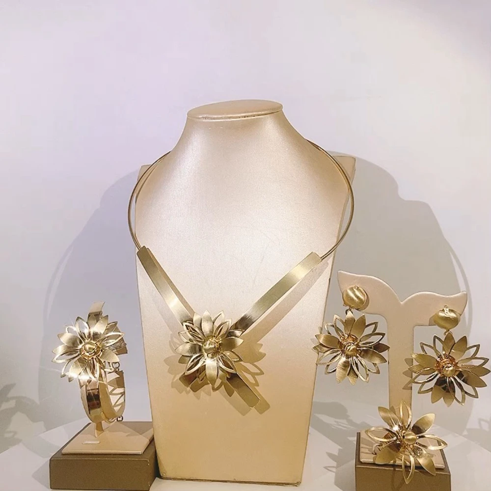 

Yulaili Fashion Vintage Dubai Gold Jewelry Sets for Women Choker Necklace Earrings Bracelet Ring Wedding Bridal Jewelery Set