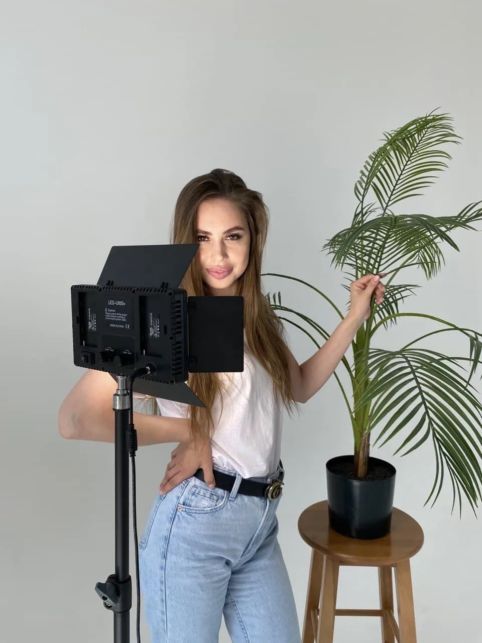 Скидка Профессиональный видеосвет, светодиодный светильник, LED панель LIGHT KIT VARICOLOR, накамерный осветитель 3200 6500 K