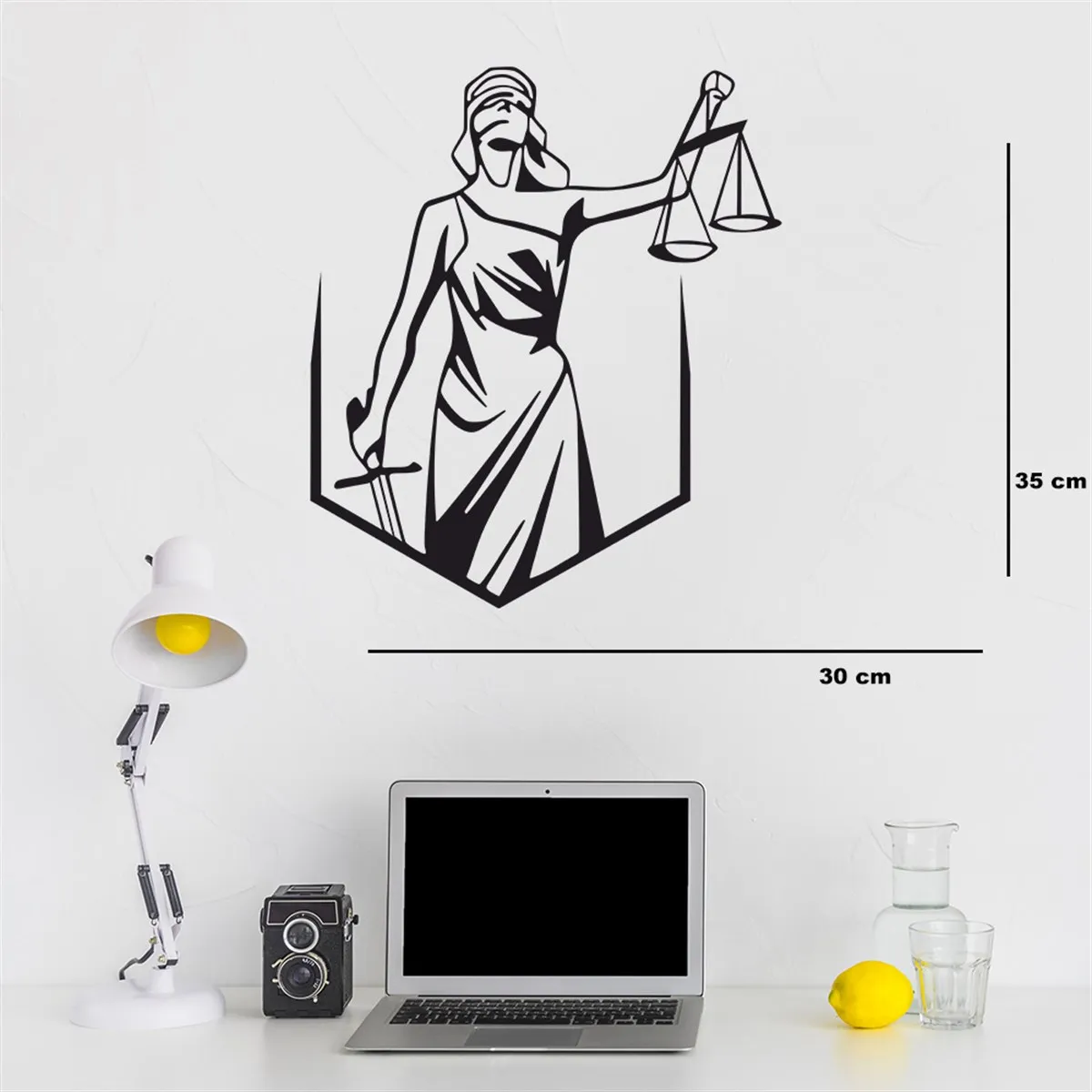 

3D Wall Wood Wall Female-Designed Representation of Justice Decoration New Style Office Art Decoration Office Gifts Vintage