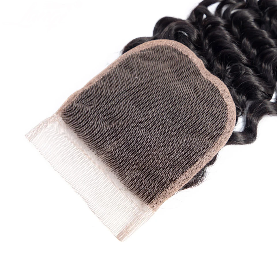 Перуанские пряди волос с глубокой волной застежкой 3/4 4 × кружевными застежками