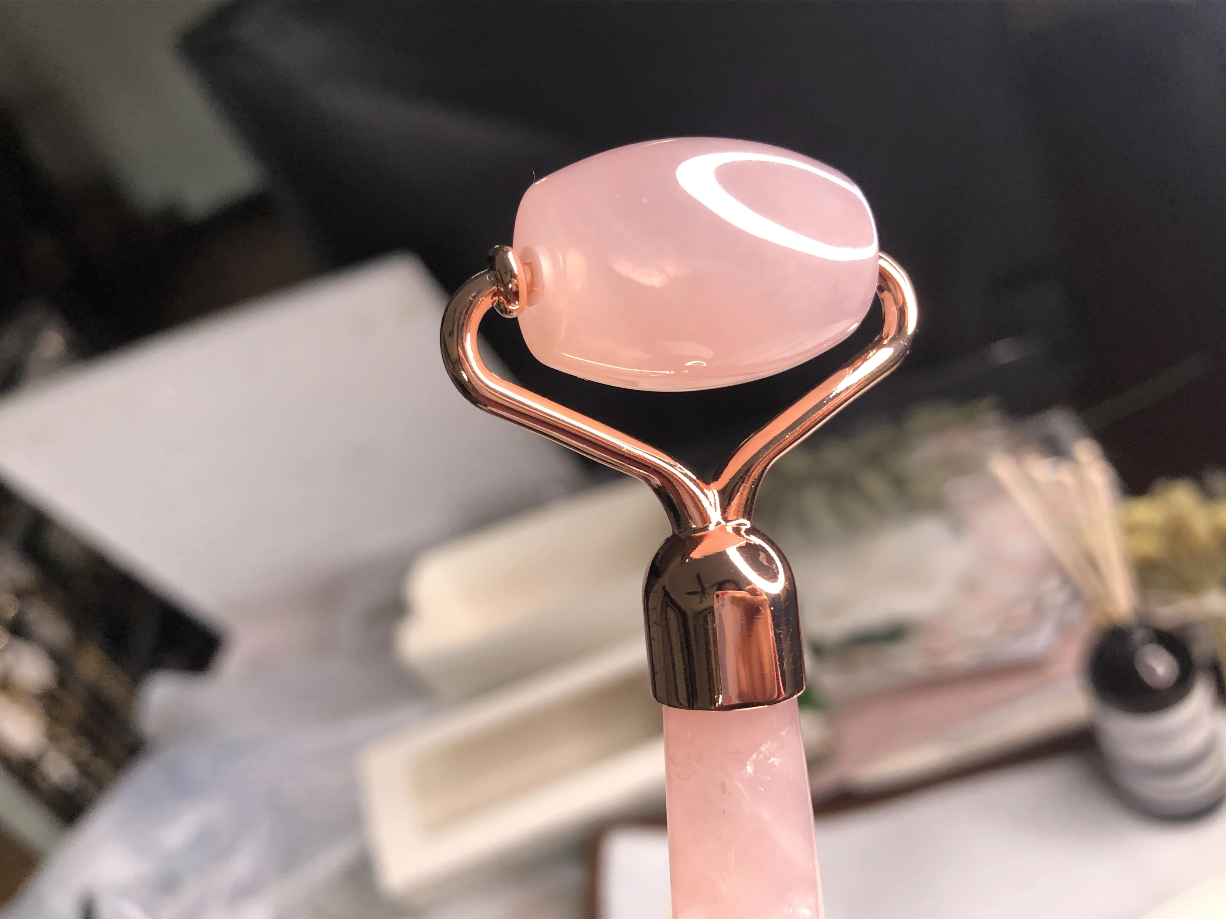 

Natural Rose Quartz Stone Beauty Roller Tool Girl Gift Face Lift Massager Crystal Roller Set Facial Massage Jade Roller