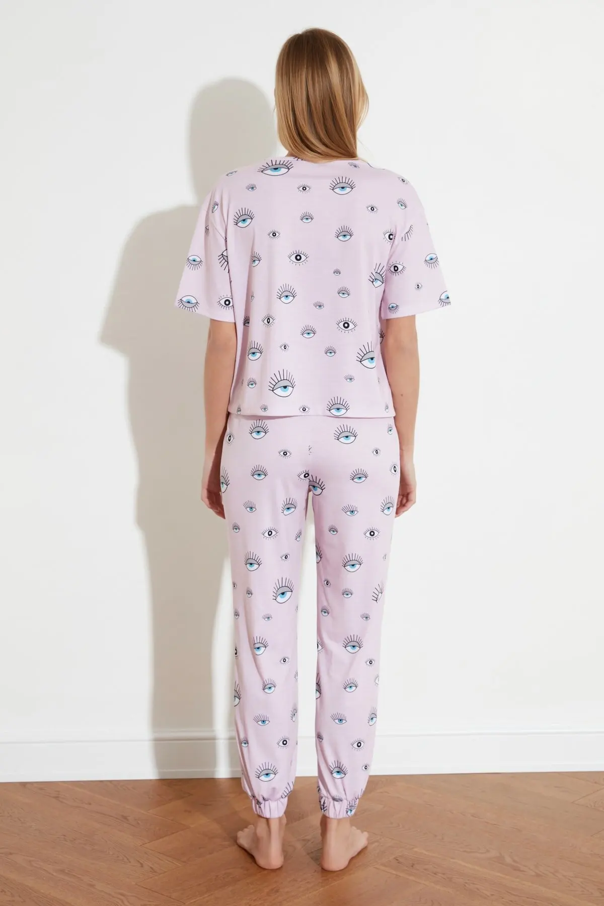 Women Powder Graphic Printed Knitted Pajamas Set Eye Pattern Summer Short Sleeve Femme Two Piece Shorts Set Casual Home Clothing 2021 Style Fashion Sleepwear