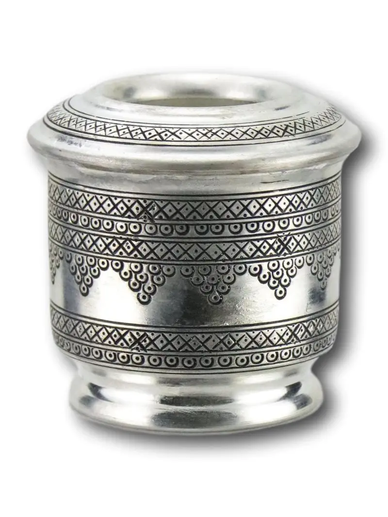 

Рефрижераторные скобы Kayf из олова