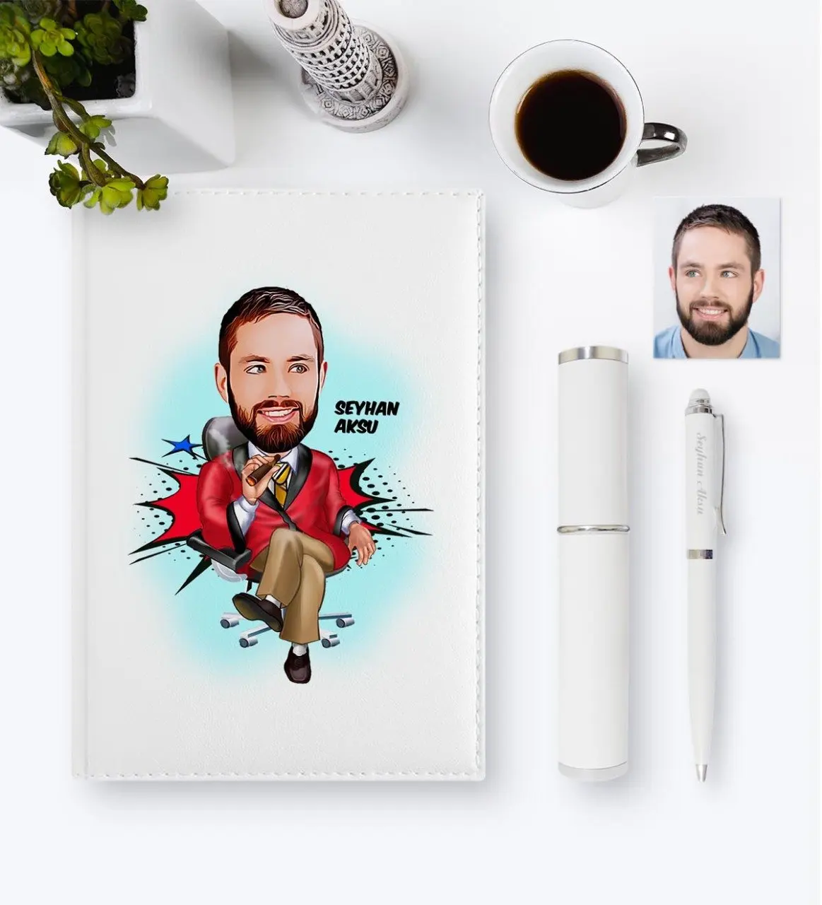 

Personalized Boss Cartoon 2020 Leather Organizer & Pen Gift Set-2