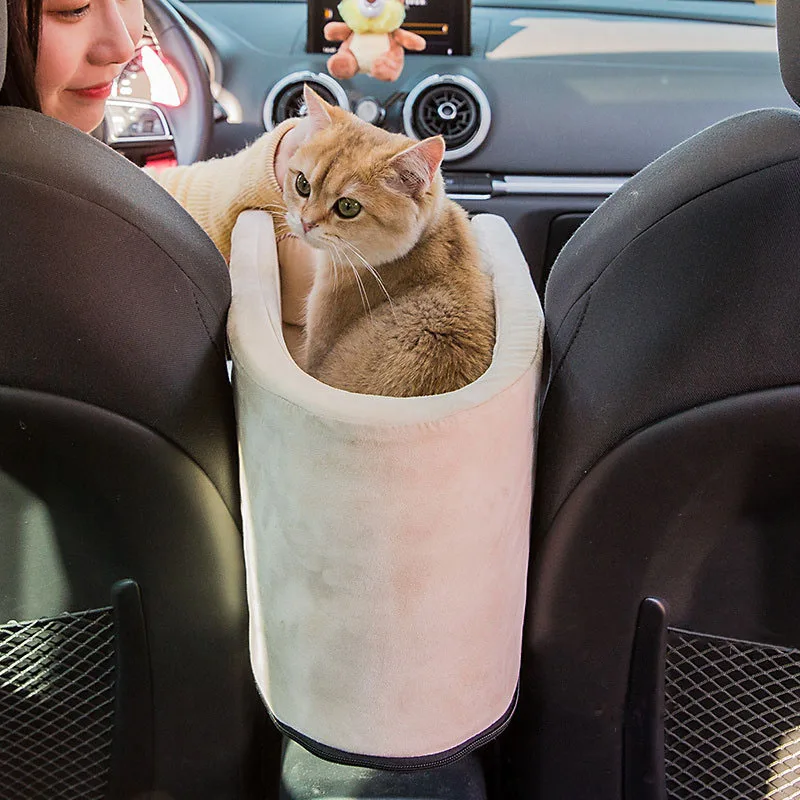 

Car Dog Kennel Portable Pet Car Seat Car Central Control Safety Seat for Dog Cat Nonslip Pet Travel Bed