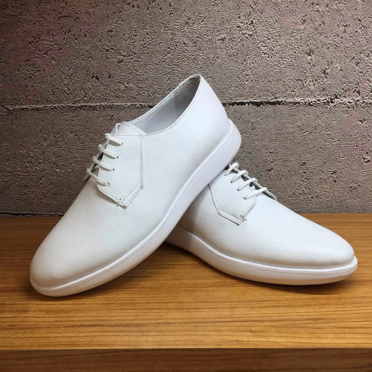 

Men's Handmade Sport Casual Shoes, Full White Lightweight Sneakers with Real Calf Skin Leather, Comfortable EVA Sole
