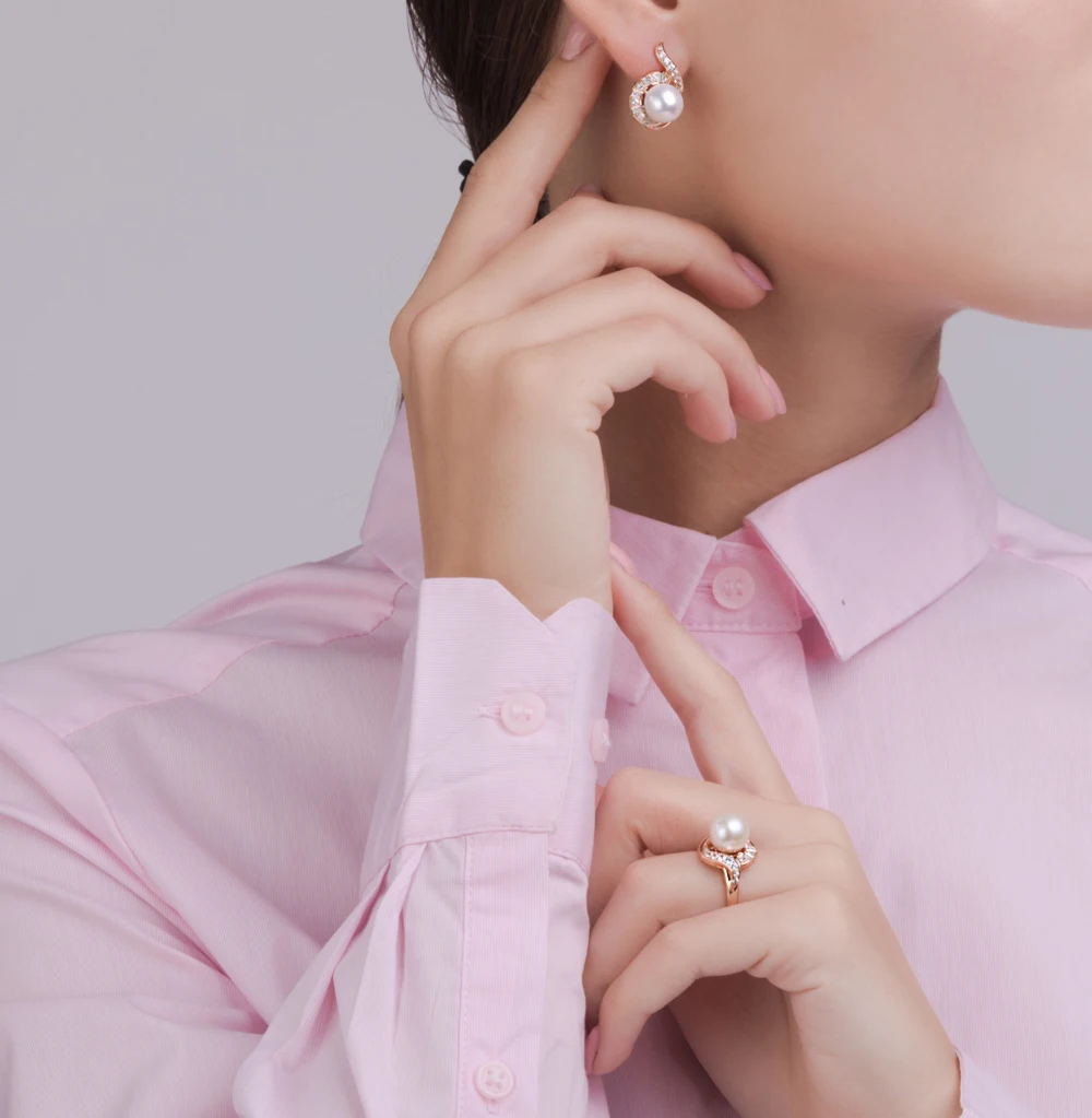 Золотое кольцо с жемчугом и бриллиантами SUNLIGHT | Украшения аксессуары