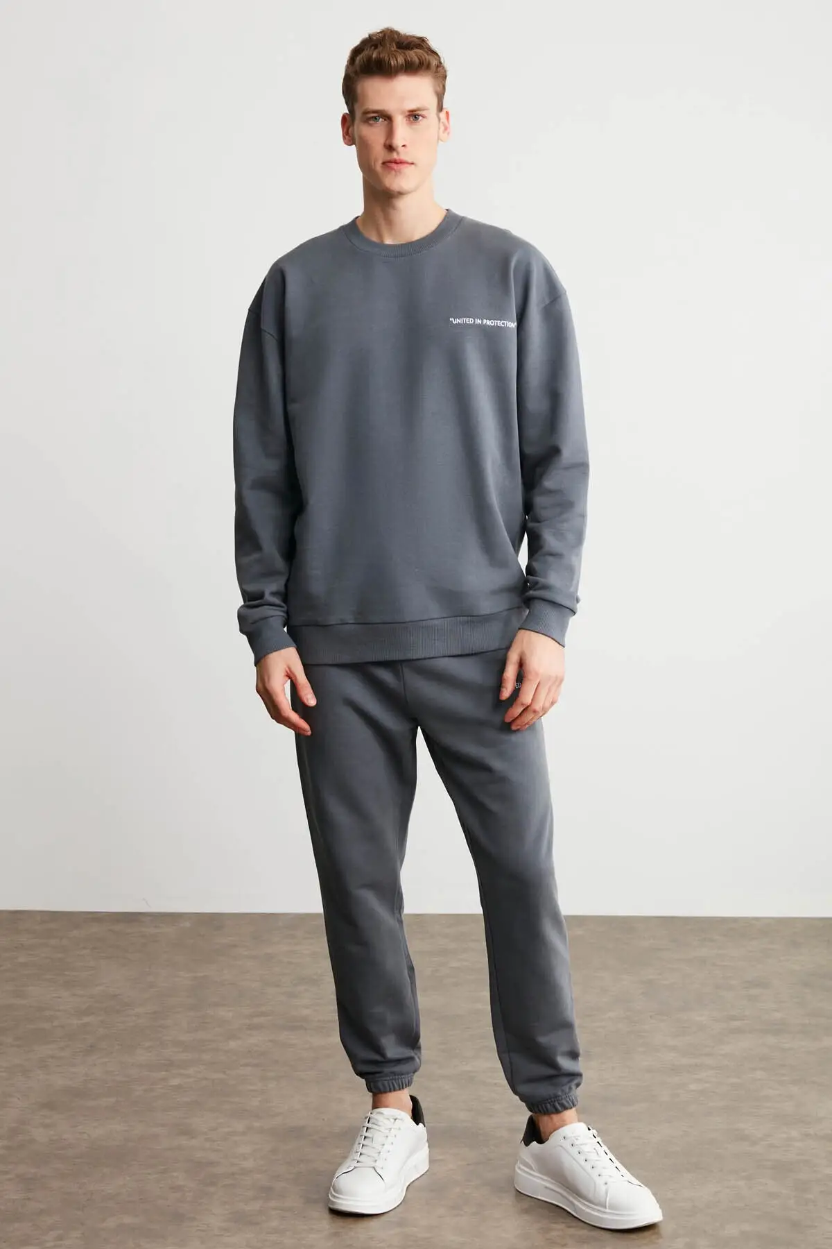YENİ SEZON MODEL SPORT 2021 Marshall Erkek Düz Gri Nakış Detaylı Basic Eşofman Takımı